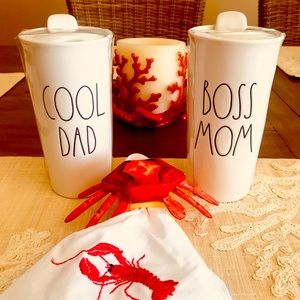 RAE DUNN travel mug set